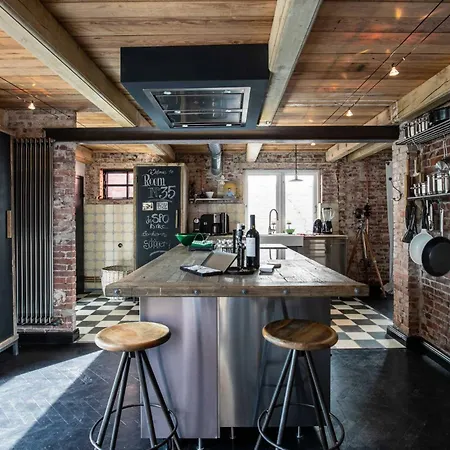 Luxurioeses No 35 別荘 *